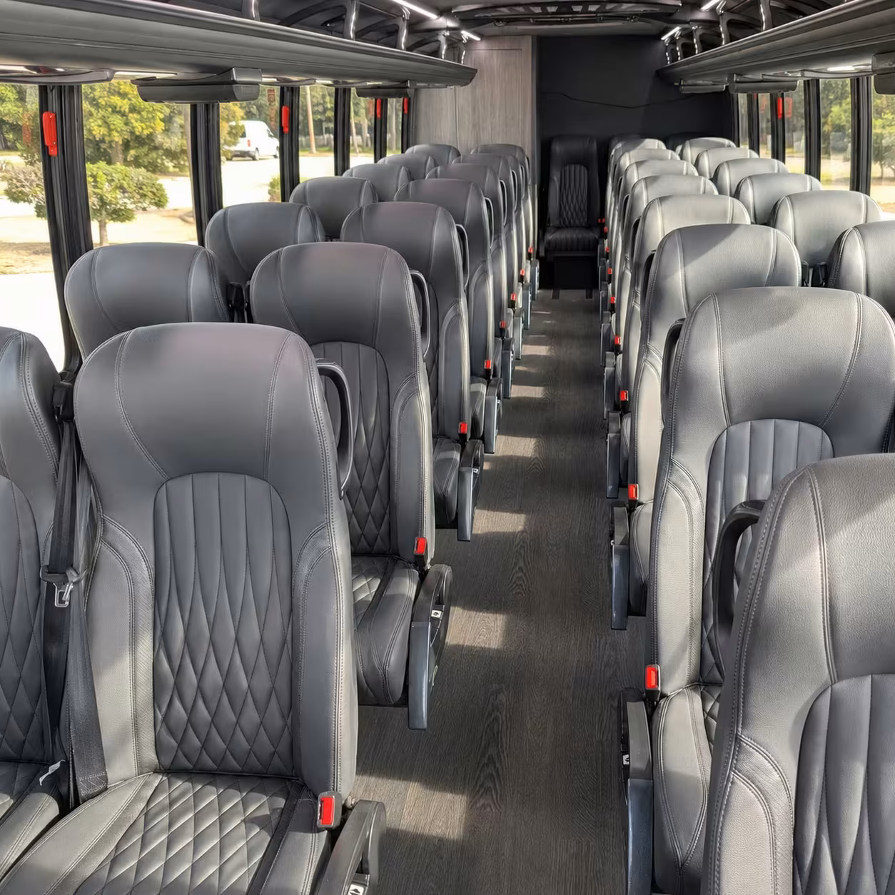 upland 28 passenger minibus rental