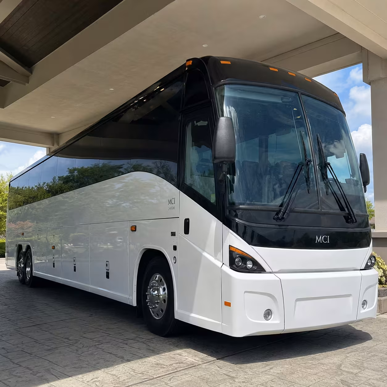 upland bus rentals to ontario international airport